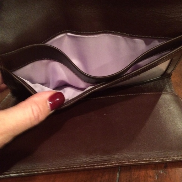 COACH Signature Collection large wallet - Picture 4 of 4