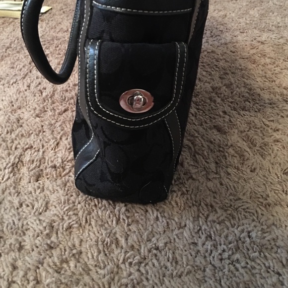 Purse - Picture 3 of 4