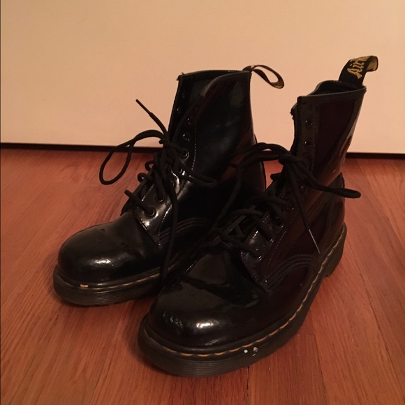 dr. martens shiny black
