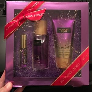 love spell gift set.