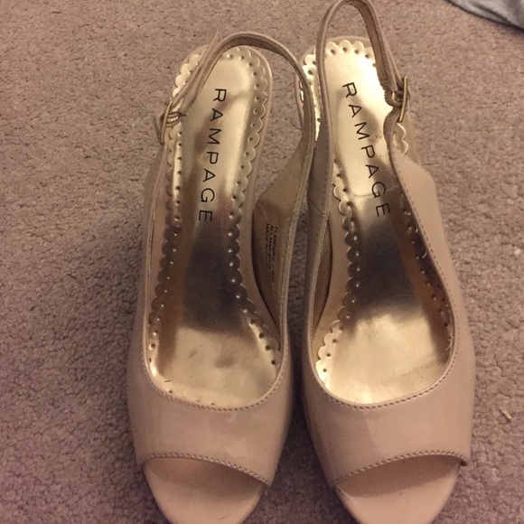 Nude heels - Picture 1 of 2