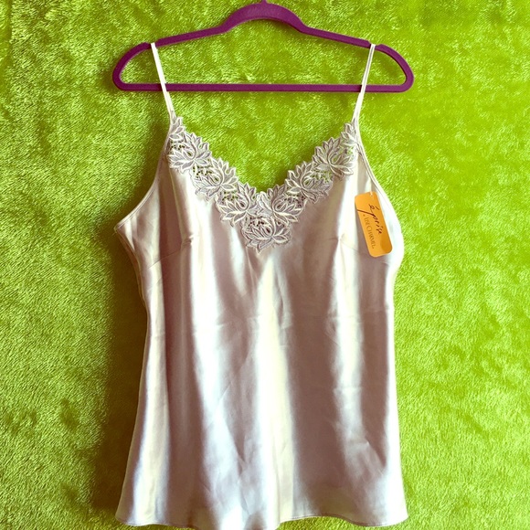 🌸NWT LISE CHARMEL Lilac floral lace camisole 🌸