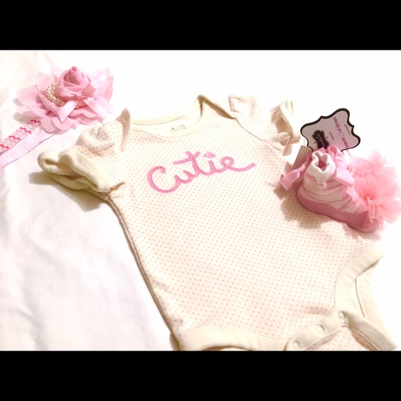 GAP onesie and MudPie booties