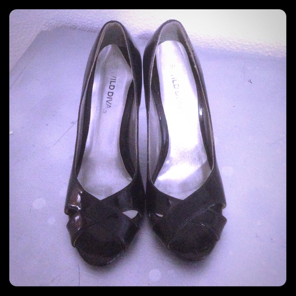 peep toe heels🙈 LAST CALL!