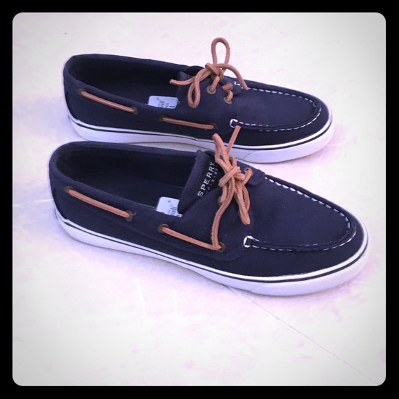 Navy blue Sperrys
