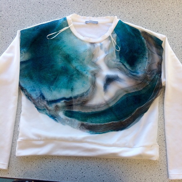 ZARA waves pullover 🌊