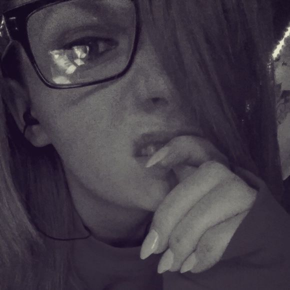 Meet your Posher, Maddy - Picture 1 of 1