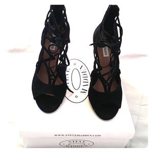 Supermix Strapy suede heels