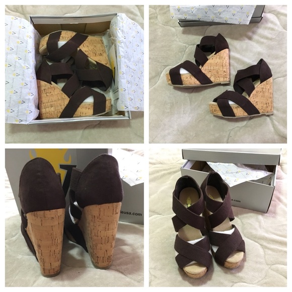 Volatile "Sling Shot" Wedge Heels(Brown)