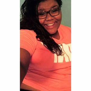 Meet your Posher, Ayesha