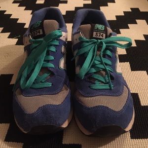 GUC New Balance retro sneakers