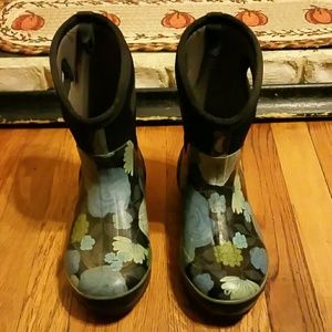 Bogs gardening boots
