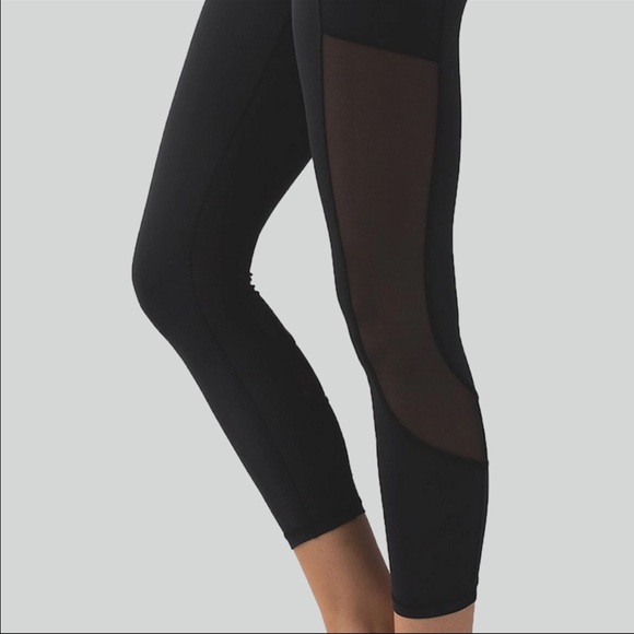 Lululemon cropped leggings