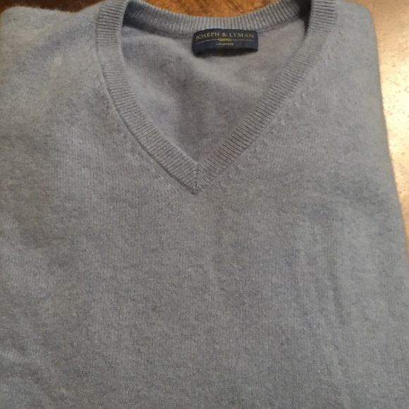 Pale blue cashmere Joseph & Lyman V neck sweater