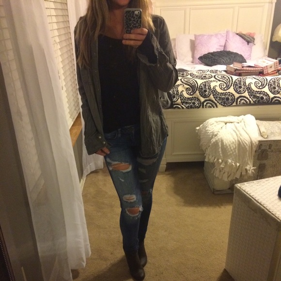 Sold on Ⓜ️ercari 🌟