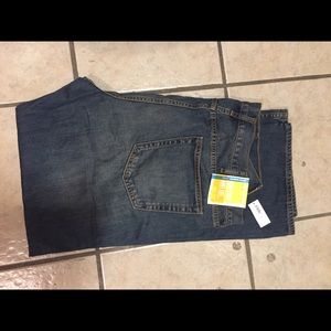 Old Navy men's jeans. NEW never worn.