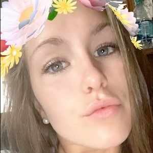 Meet your Posher, Brianna