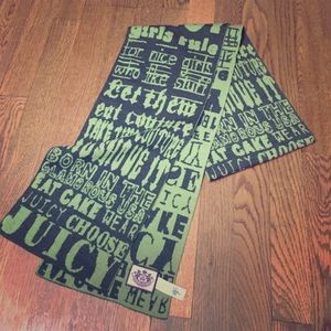 Juicy couture scarf