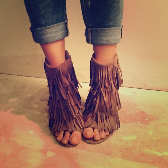 Beige faux suede heels