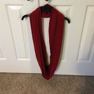 Red infinity scarf