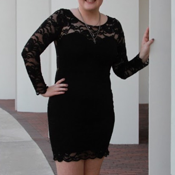 Black lace dress