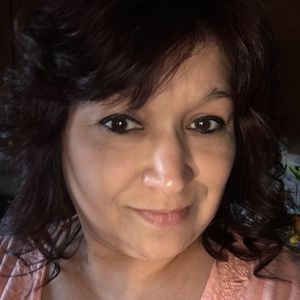 Meet your Posher, Selena