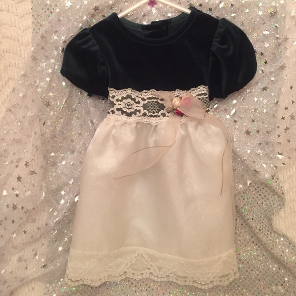 Brooke Lindsay Other - Holiday dress
