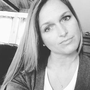 Meet your Posher, Bobbie