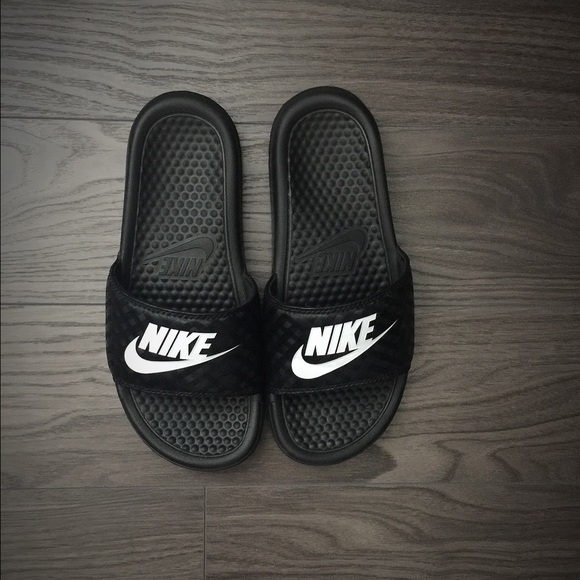 Nike Benassi JDI Womens 6