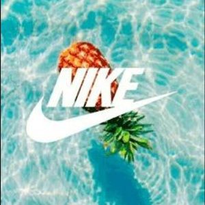 Meet your Posher, Nakalayah