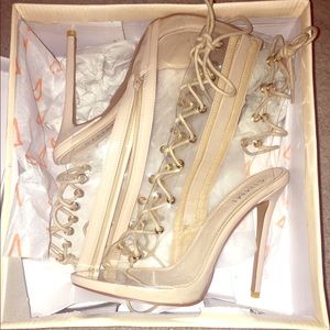 NUDE & CLEAR HEELS ( SIMMI SHOES😍)