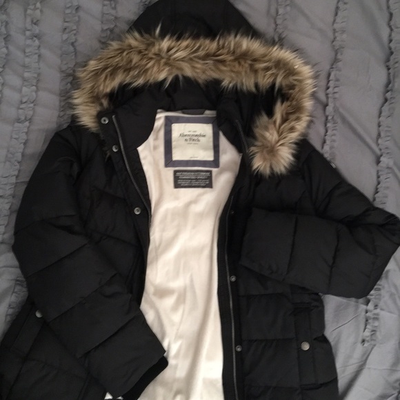 Abercrombie & Fitch Classic Puffer Jacket Black - Picture 4 of 4