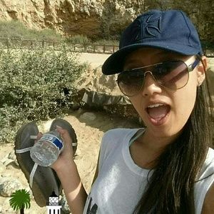 Meet your Posher, Jenny