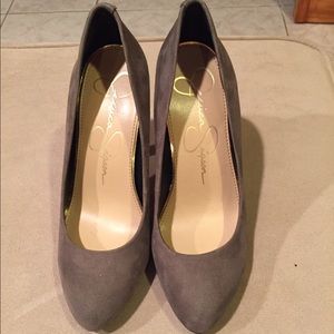 JessicaSimpson Pumps