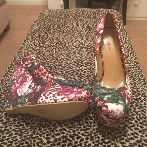 Call it Spring (JCP Brand) wedges (size 11)