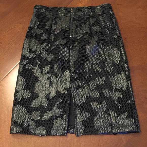 Leather/Lace Look Pencil Skirt - Picture 2 of 4