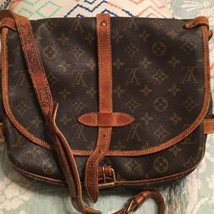 Authentic Louis Vuitton messenger bag