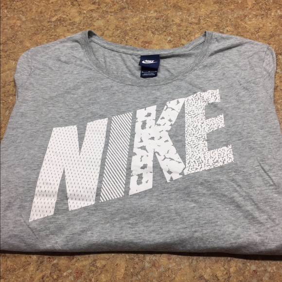 Nike Tee