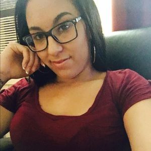 Meet your Posher, Karina