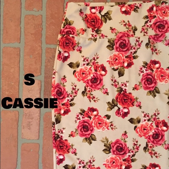 LuLaRoe Cassie Skirt