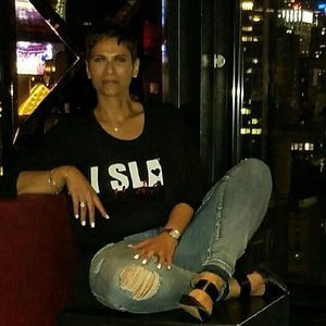 Meet your Posher, Gina