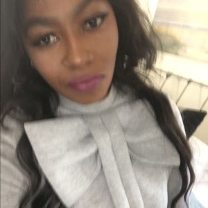 Meet your Posher, Vickie