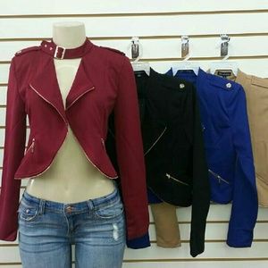 Choker Jacket