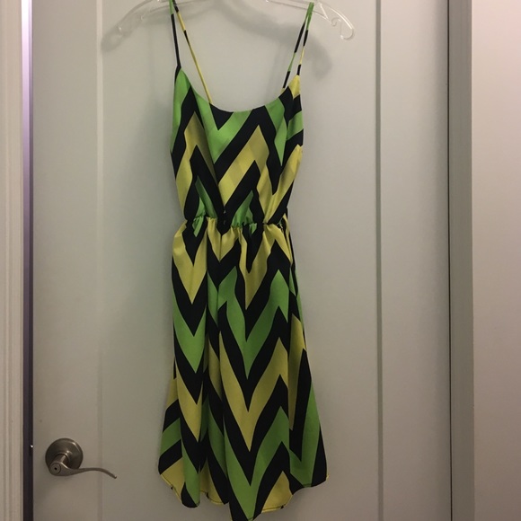 Chevron summer dress with side cutouts