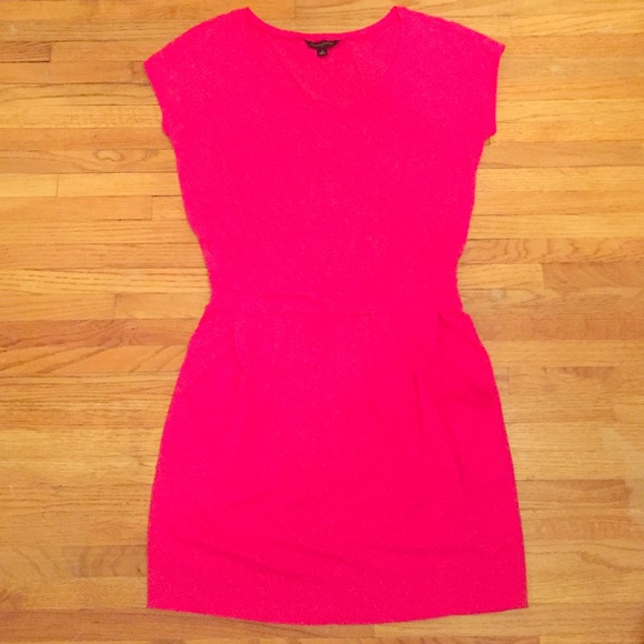 Banana Republic hot pink, short sleeves dress!