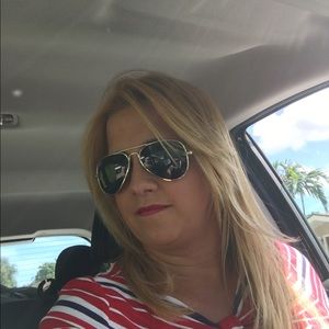 Meet your Posher, Beatriz