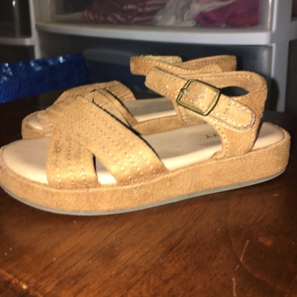 Old Navy sandals - Picture 2 of 3