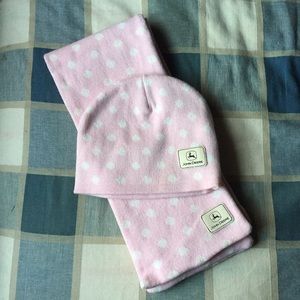 John Deere Scarf and Beanie set
