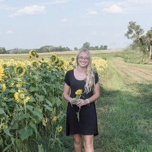 Meet your Posher, Kaitlyn