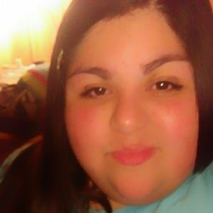 Meet your Posher, Reylene